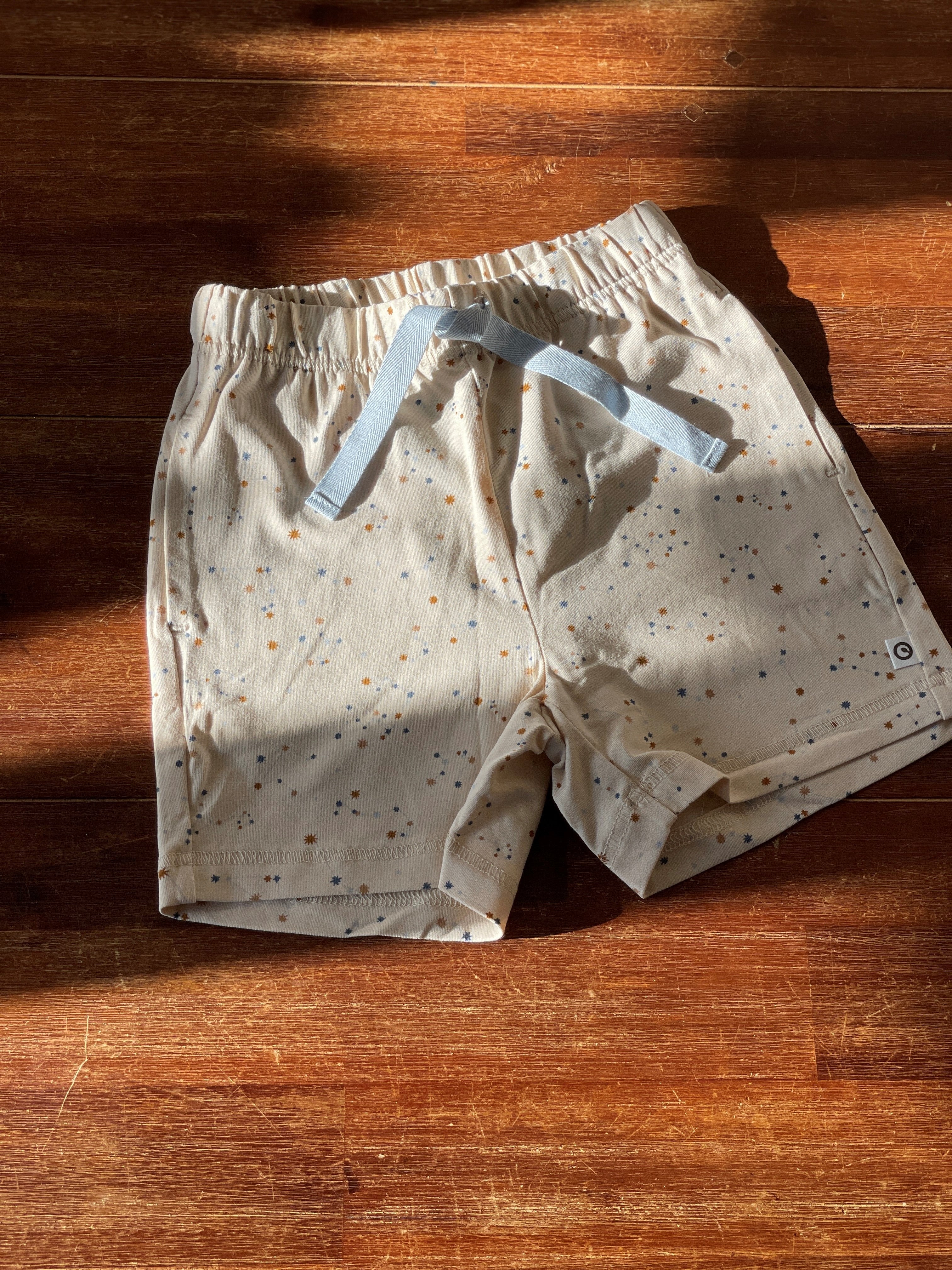Zodiac shorts - Buttercream