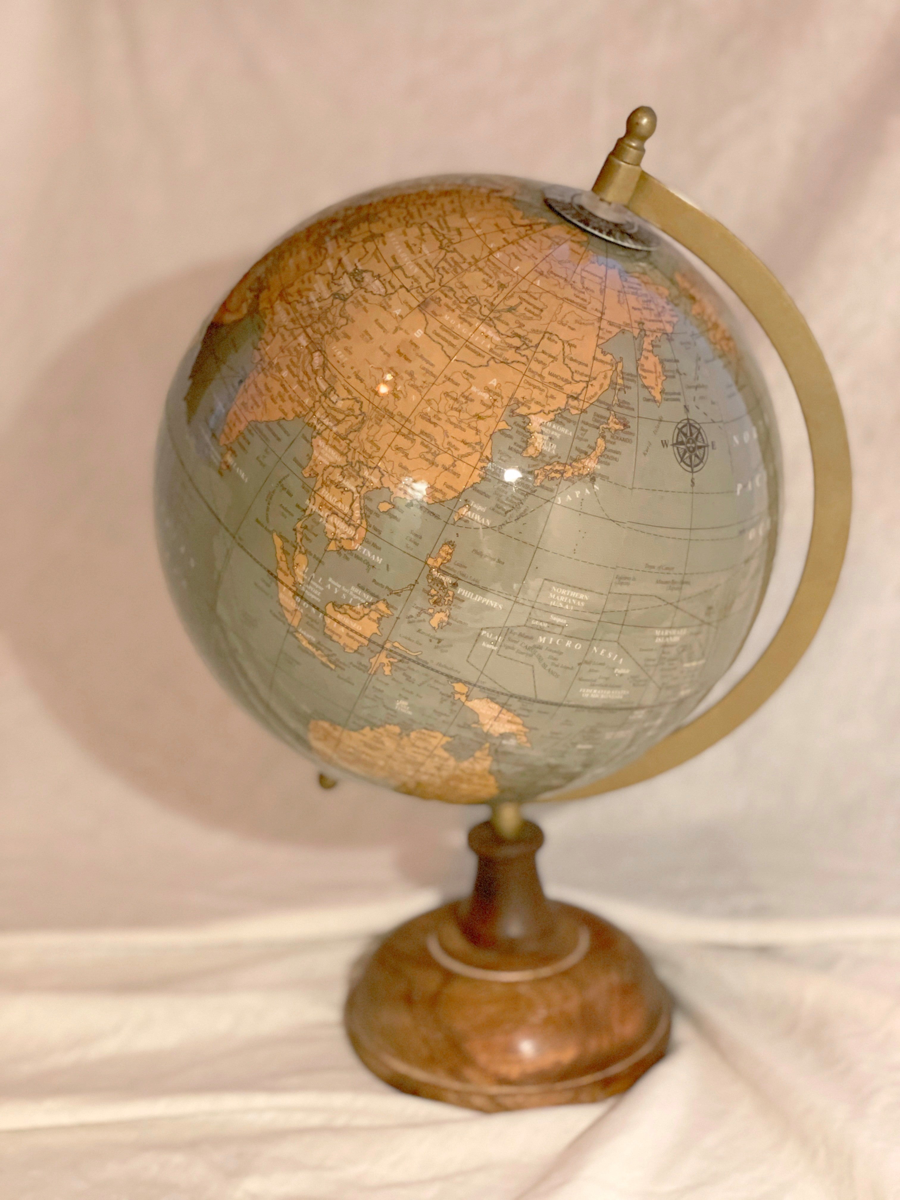 Globe（地球儀）